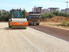 Aksu Altıntaş’ta 35 kilometre yeni yol açıldı