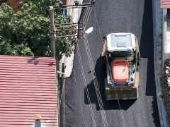 Aydın Büyükşehir Belediyesi, kent genelinde vatandaşlar için daha güvenli ve konforlu yollar oluşturmaya devam ediyor.