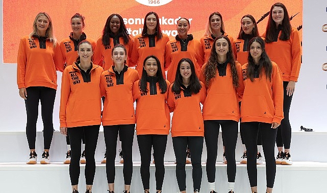 eczacibasi dynavit ve beymen clubin stil yolculugu yeni sezonda da devam ediyor 0 SkclG1CK