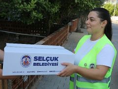 Efes Selçuk’ta Sosyal Dayanışma Büyüyor: Başkan Sengel’den Beslenme Çantası Çağrısı