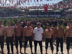 Kahramankazan Belediyespor’un yetenekli güreşçisi Ümit Nusret Terzi, geleneksel 2. Gazi Paşa’yı Anma Yağlı Pehlivan Güreşleri’nde önemli bir başarıya imza attı