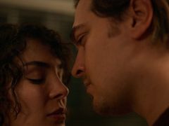 Netflix, başrolünde Çağatay Ulusoy’un yer aldığı “Tam Bir Centilmen” filminin fragmanını paylaştı.