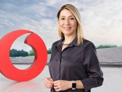 Vodafone, müşteri ve çalışan memnuniyetini artırmak için üretken yapay zekâ kullanıyor