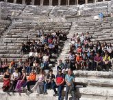 Antalya Büyükşehir’den Cumhuriyet Haftasında Çocuklara Aspendos-Side Tanıtım Gezisi