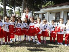 Aydın Büyükşehir Belediyesi Çocuk Gelişim Merkezleri’ni 29 Ekim Coşkusu Sardı