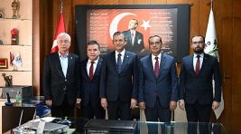 Başkan Böcek: ‘Antalya tropikal meyve üretiminde marka olacak,’