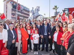 Başkan Tugay: Cumhuriyet terörle bir arada olamaz