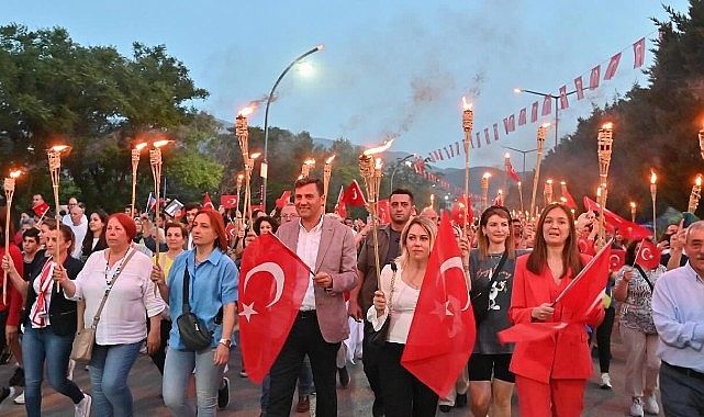 Başkan Zeyrek, “Cumhuriyet yalnızca bir miras değil, korunması gereken bir değerdir”