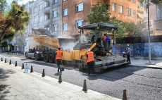 Bayrampaşa’da yol ve kaldırımlar yenileniyor, ulaşım kolaylaşıyor