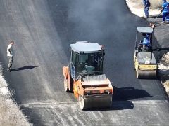 İZBETON ekipleri Bozdağ Kayak Merkezi’nin yolunu yeniledi