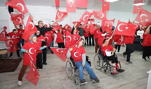 Karaman Belediyesi Ana Kucağı’nda Cumhuriyet Coşkusu