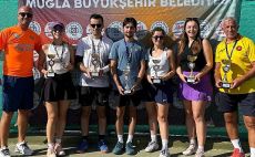 Muğla Büyükşehir Belediyesi 6. Geleneksel Cumhuriyet Kupası Karma Tenis Turnuvası Dalaman’da Yapıldı