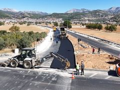 Otogar Yolunda 3. Kat Sıcak Asfalt Çalışması Başladı