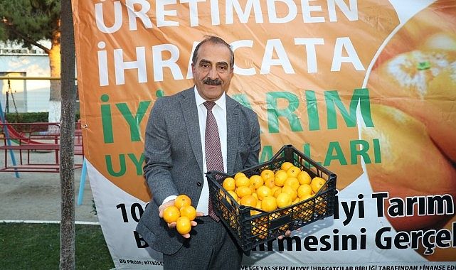 Satsuma mandalina yüklü TIR’lar ihracata yolcu edildi