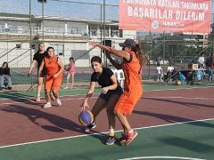 Basketbol Menderes’te Güzel