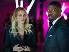 Netflix’in başrollerinde Jamie Foxx ve Cameron Diaz’a yer veren filmi Back in Action’dan yeni fragman yayınlandı.