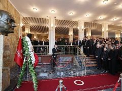 Saat Dokuzu Beş Geçe İstanbul Metrosu