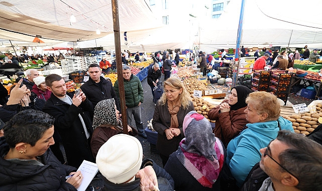 bakirkoy belediye baskani doc dr aysegul ovalioglu sahada gozlemliyor ekipler harekete geciyor 0