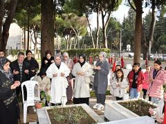 Manisa Şehidini Andı