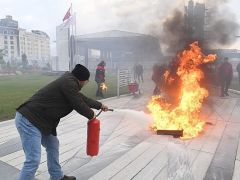 Osmangazi’de başarılı deprem ve yangın tatbikatı