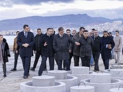 Başkan Tugay Kordon’daki çalışmaları inceledi “Kordon daha güvenli, yeşil ve konforlu olacak