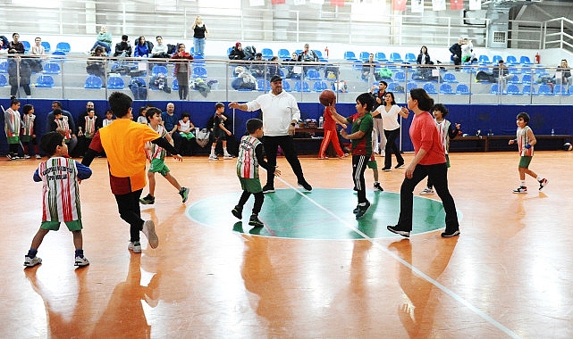 karsiyakali aileler basketbol senliginde bulustu 0 NQd5KN3i