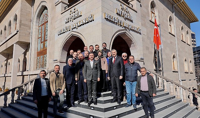 mhp yoneticilerinden belediye baskani ariya ziyaret 0