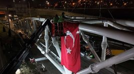 Solaklar’da gece yarısı ‘Üst Geçit’ operasyonu