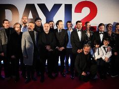 ‘Dayı 2: Bir Adamın Hikayesi’ Filminin Galası Yapıldı