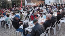 Başkan Topaloğlu’ndan Beycik’te iftar